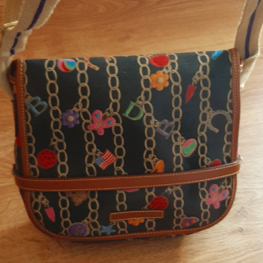 Dooney and Bourke cross body
